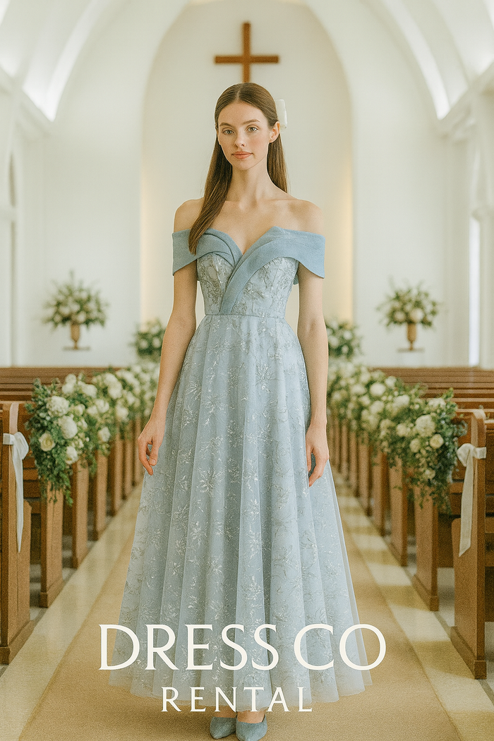 เดรสลูกไม้เปิดไหล่ฟ้าเทา | Blue-Grey Off-Shoulder Lace Dress