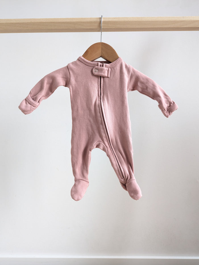 L'Oved Baby Pink Footed Baby Onesie (Preemie / Newborn)