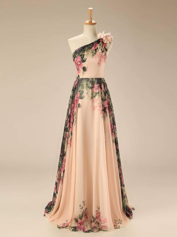 เดรสปาดไหล่ลายดอกกลีบดอกไม้ | One-Shoulder Floral Peach Dress
