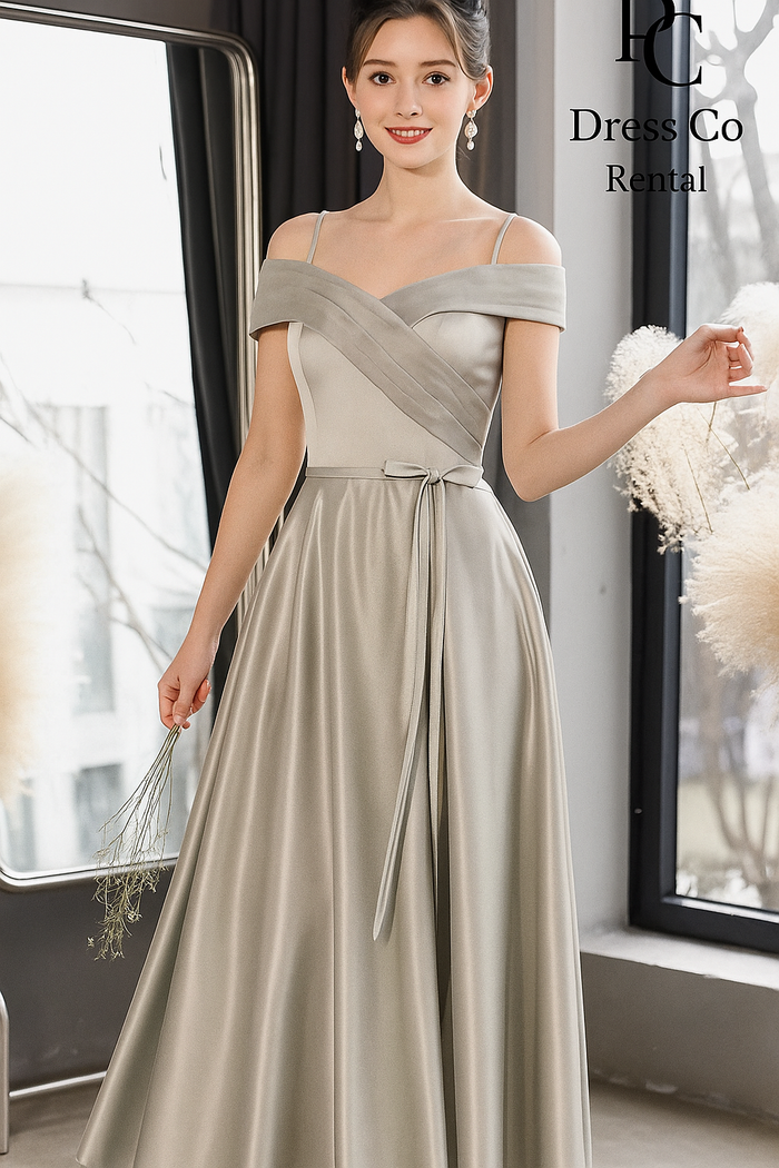 ชุดราตรีเปิดไหล่เฉียง สีเทาเงิน | Silver Off-Shoulder Gown