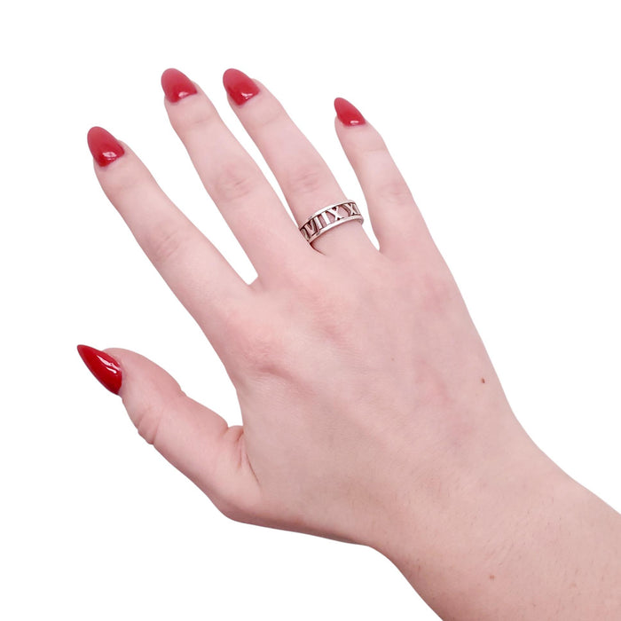 TIFFANY & CO SILVER ROMAN NUMERALS RING - SIZE 7
