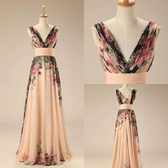 เดรสคอวีลายดอกไขว้หน้า | V-Neck Floral Cross-Front Gown